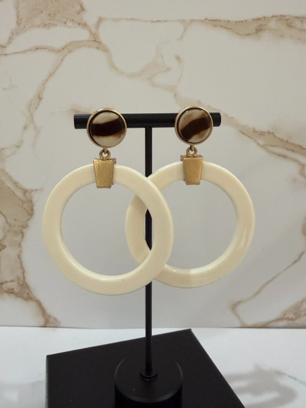 Cream Resin Hoop Drop Earrings Gold Tone Geometric Accent